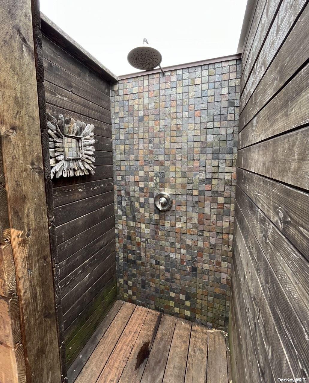 265 Cottage Walk Property Photo 7