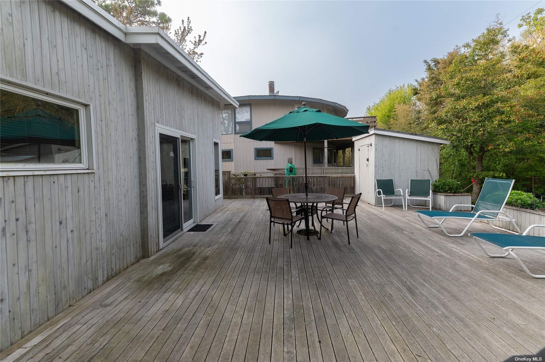 581 Bayberry Walk Property Photo 14