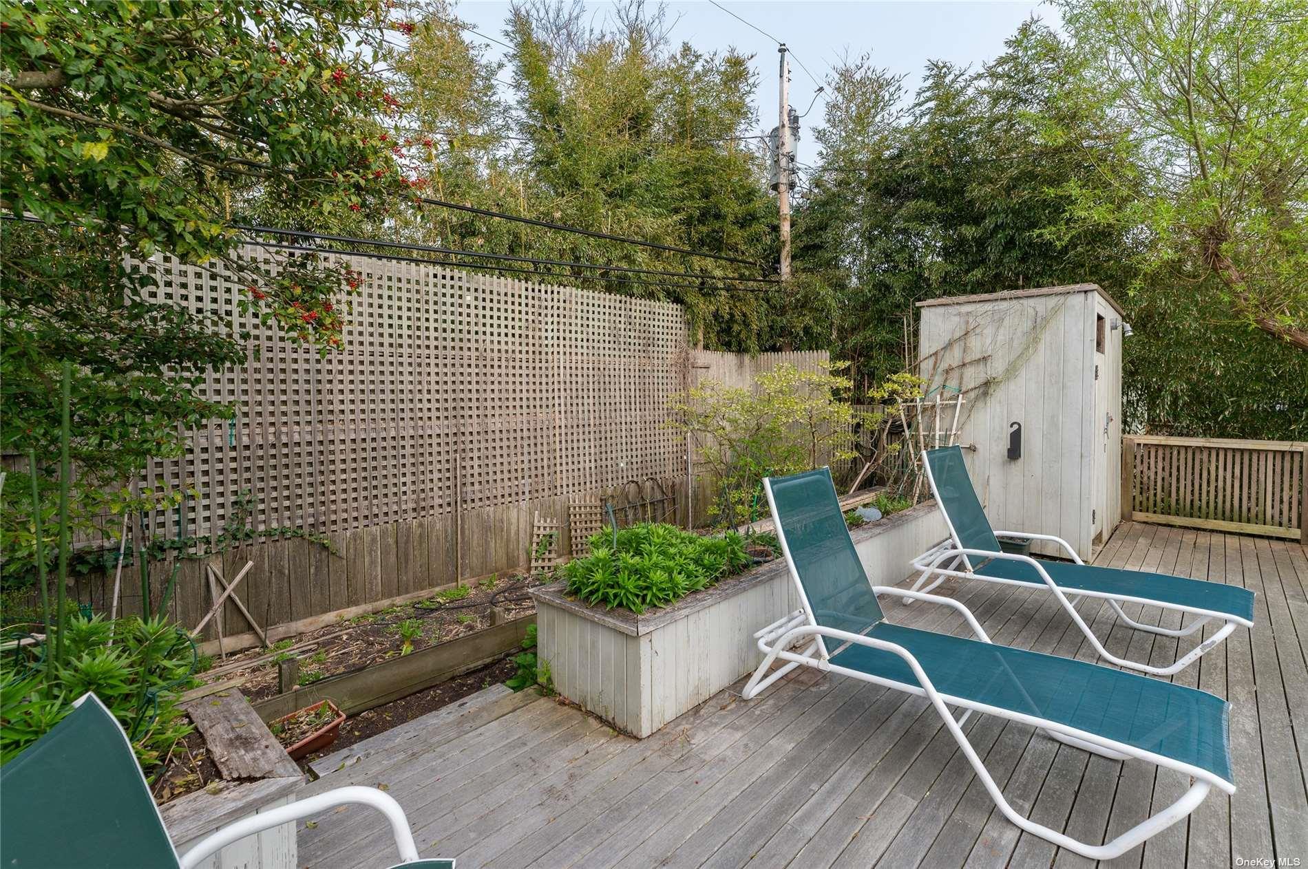 581 Bayberry Walk Property Photo 17