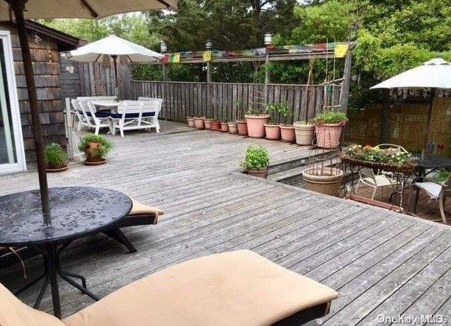 866 Evergreen Walk Property Photo 10