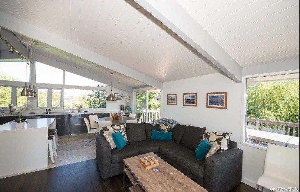 170 Clipper Property Photo 5
