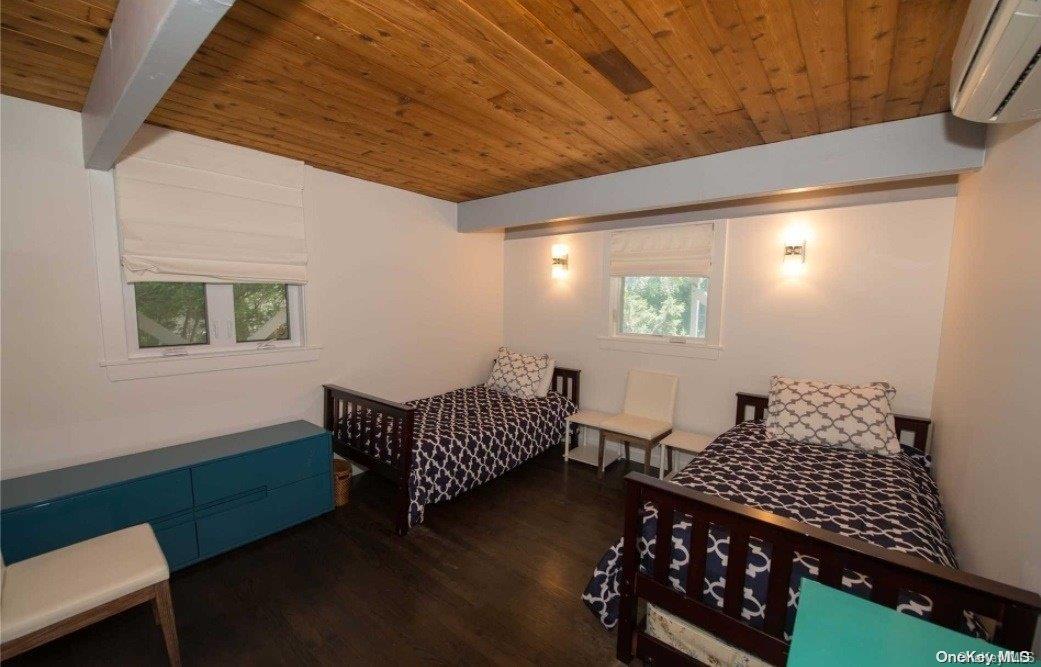 170 Clipper Property Photo 9