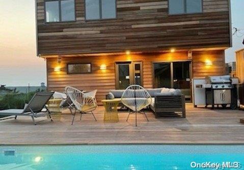 329 Surf Road Property Photo 1