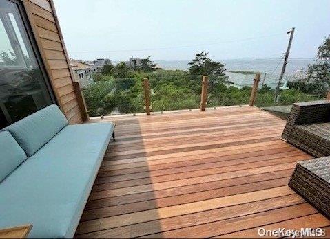 329 Surf Road Property Photo 15