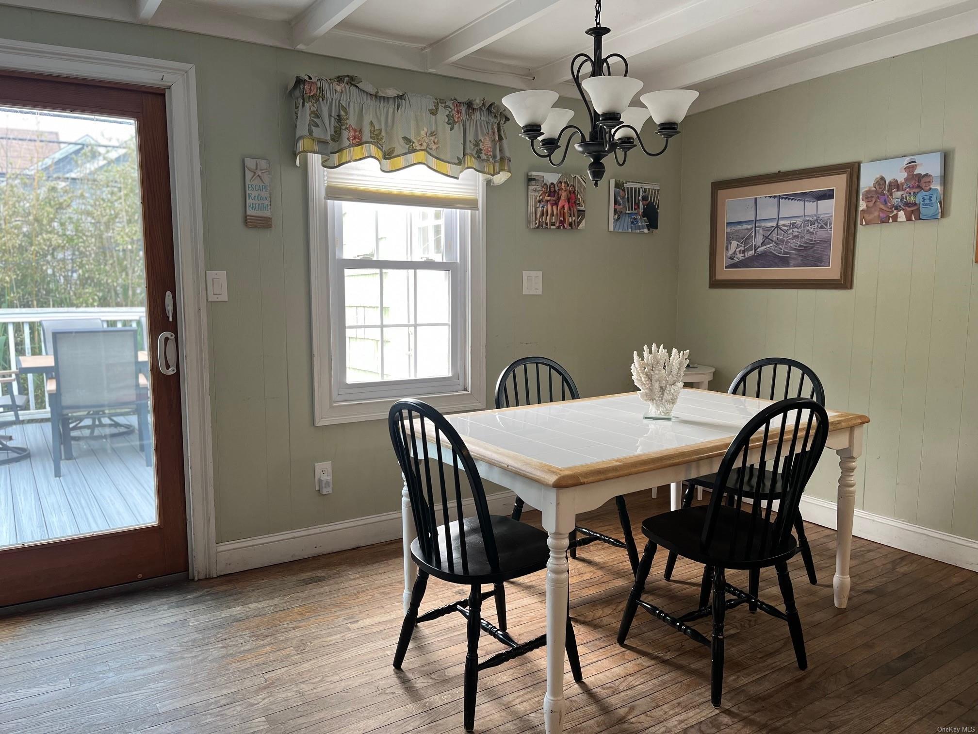 804 Evergreen Walk Property Photo 4