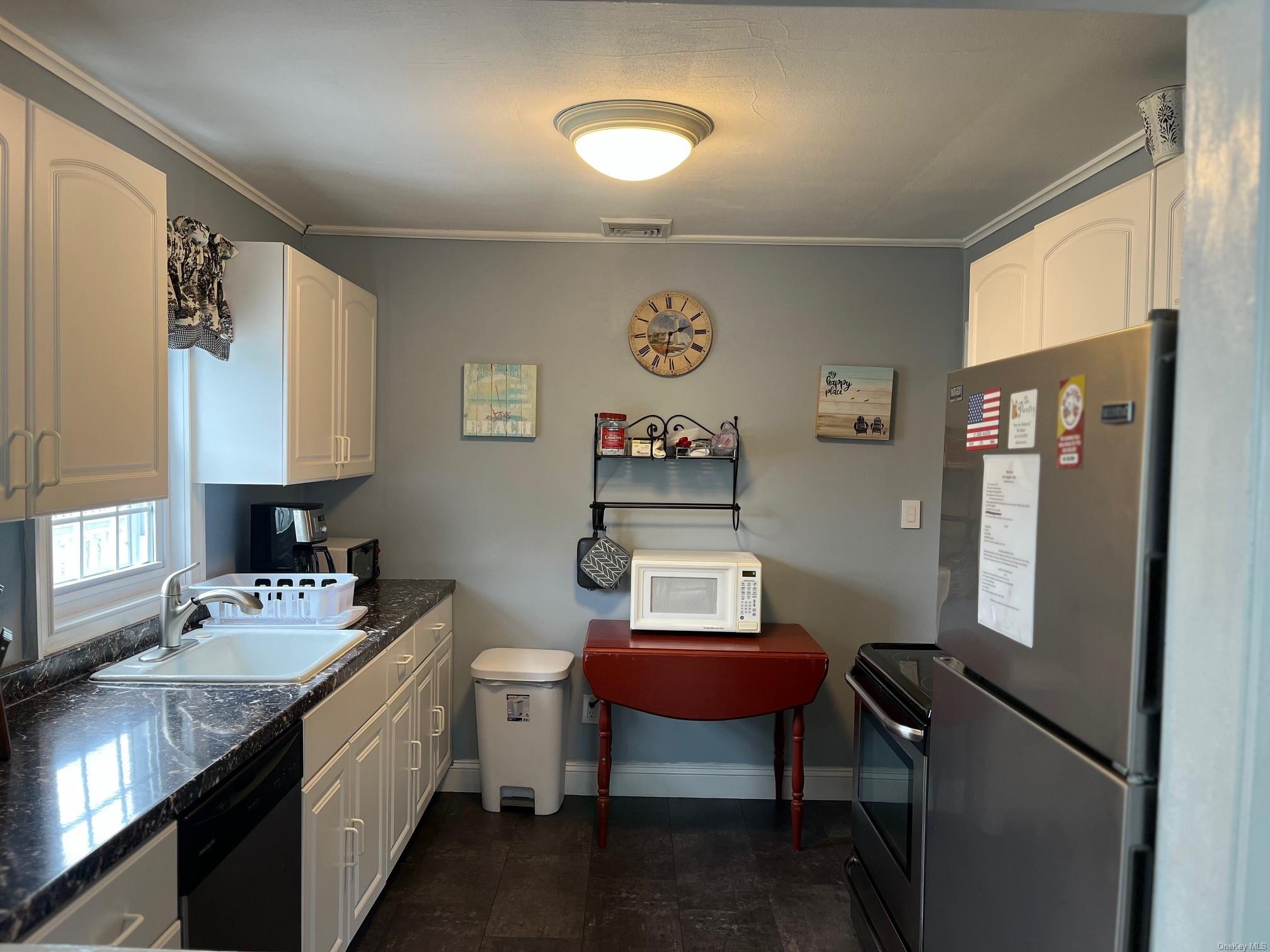 804 Evergreen Walk Property Photo 6