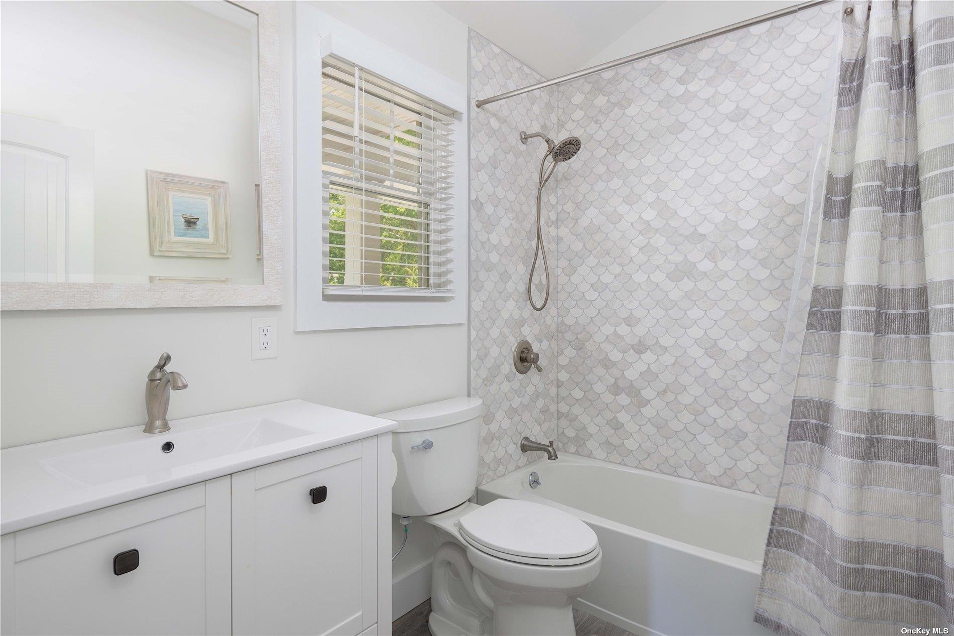 935 Southern Cross Road Property Photo 12