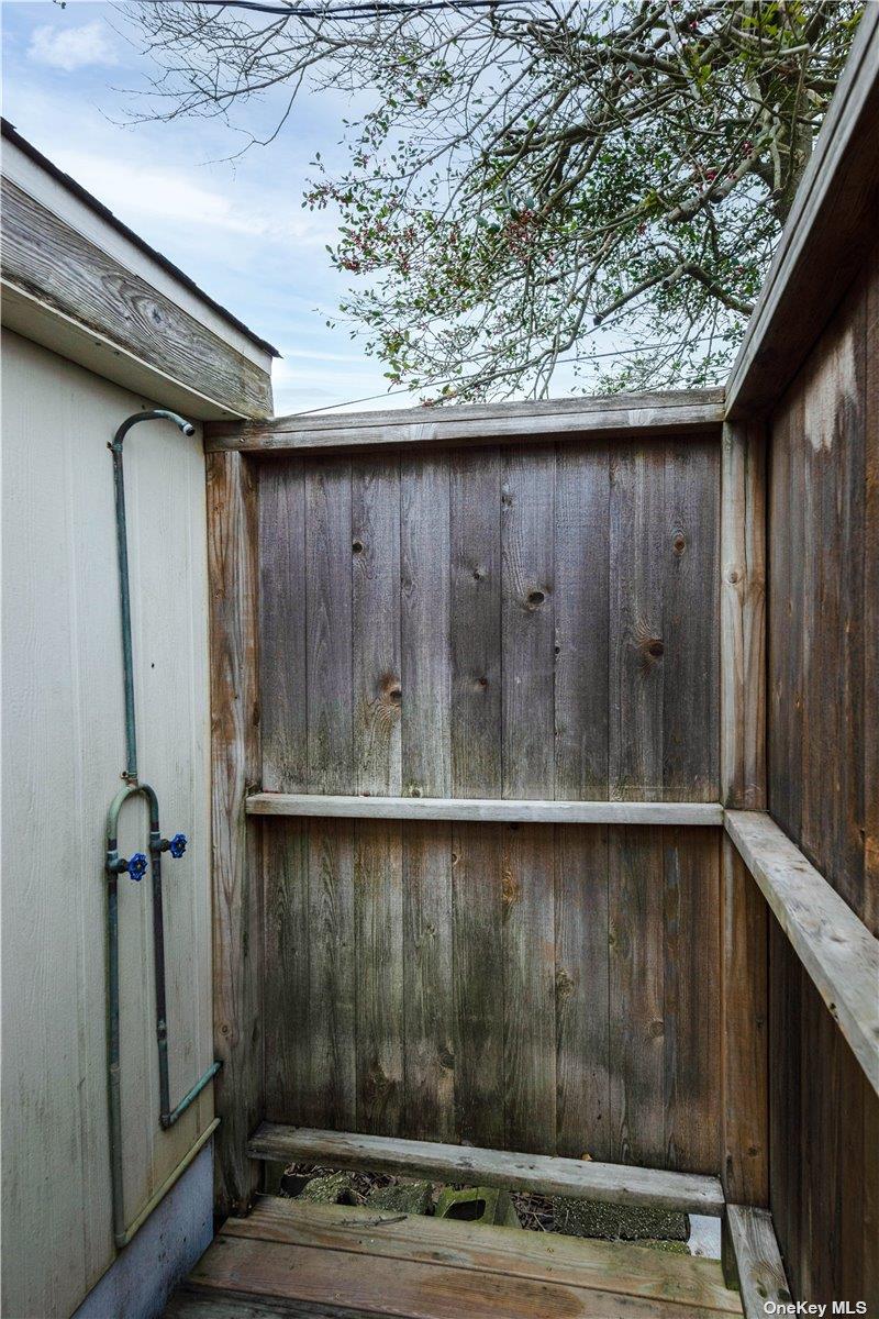20 Ocean Road Property Photo 16