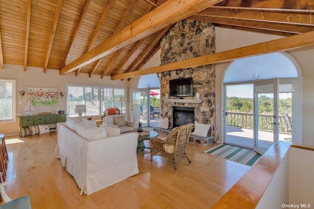 12 Sea Breeze Walk Property Photo 3