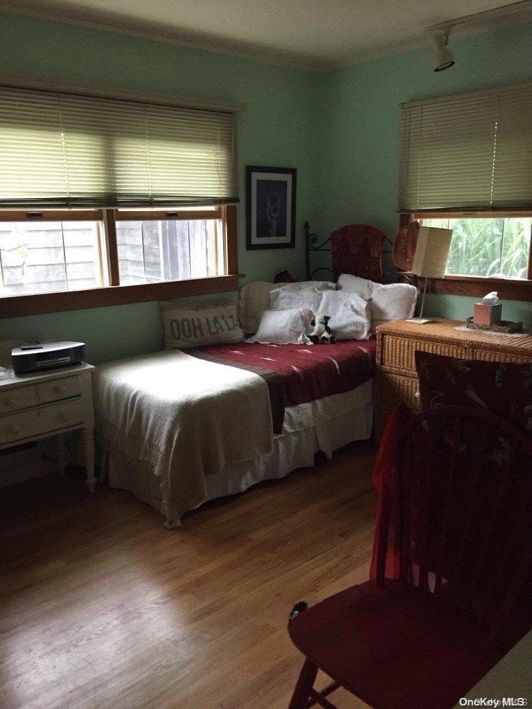 821 Evergreen Property Photo 5