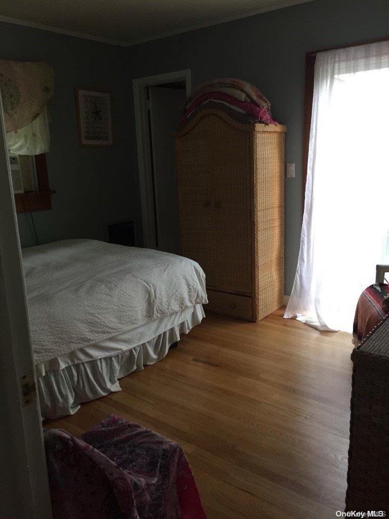 821 Evergreen Property Photo 6