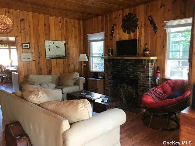 363 Dehnhoff Walk Property Photo 2