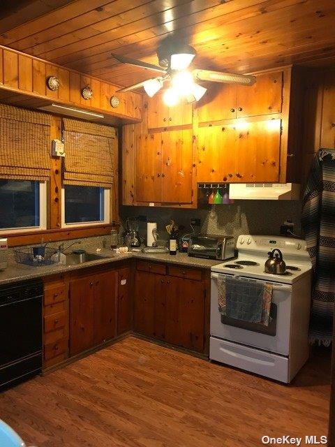 363 Dehnhoff Walk Property Photo 4