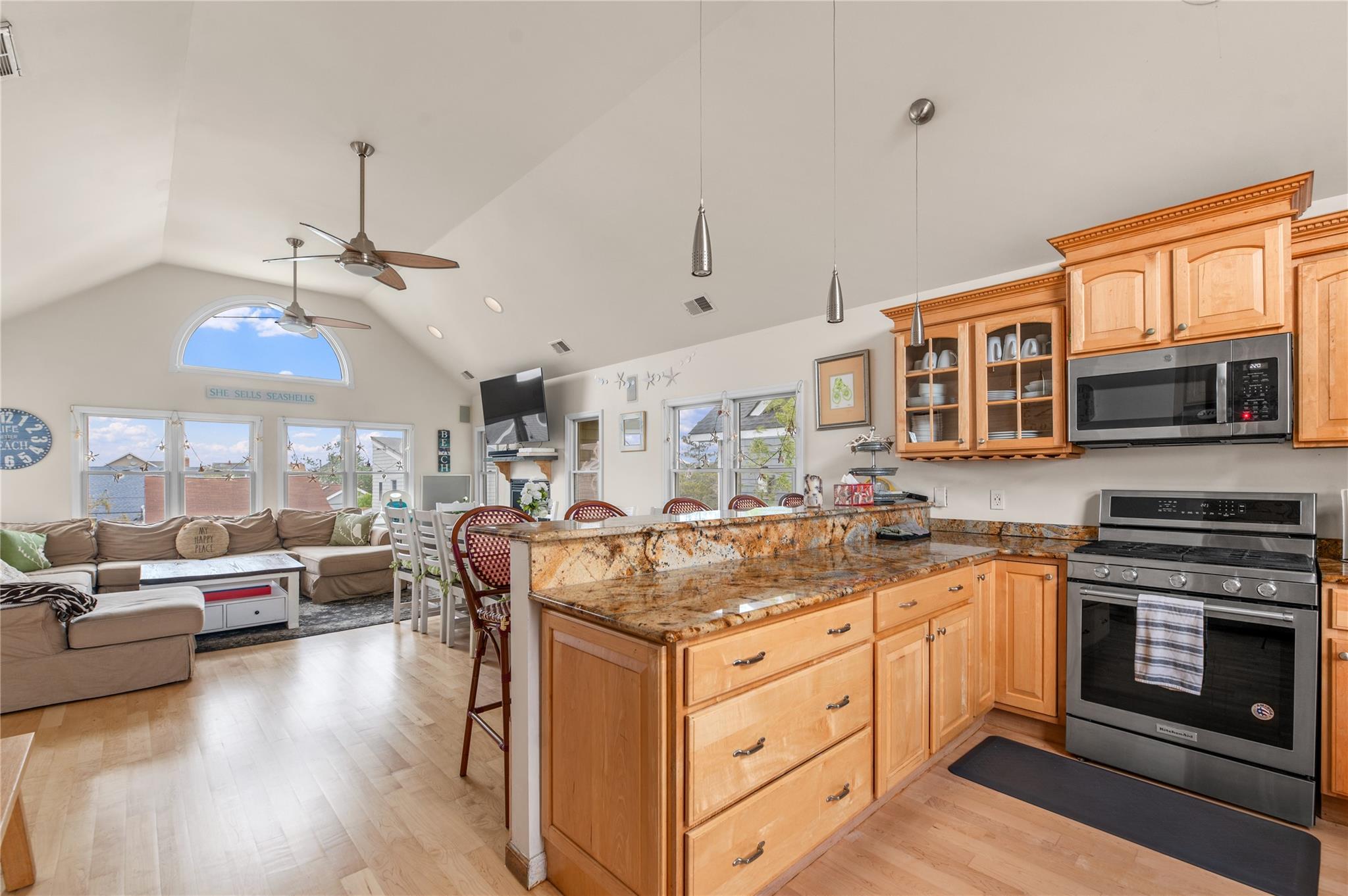 22 Bungalow Property Photo 4