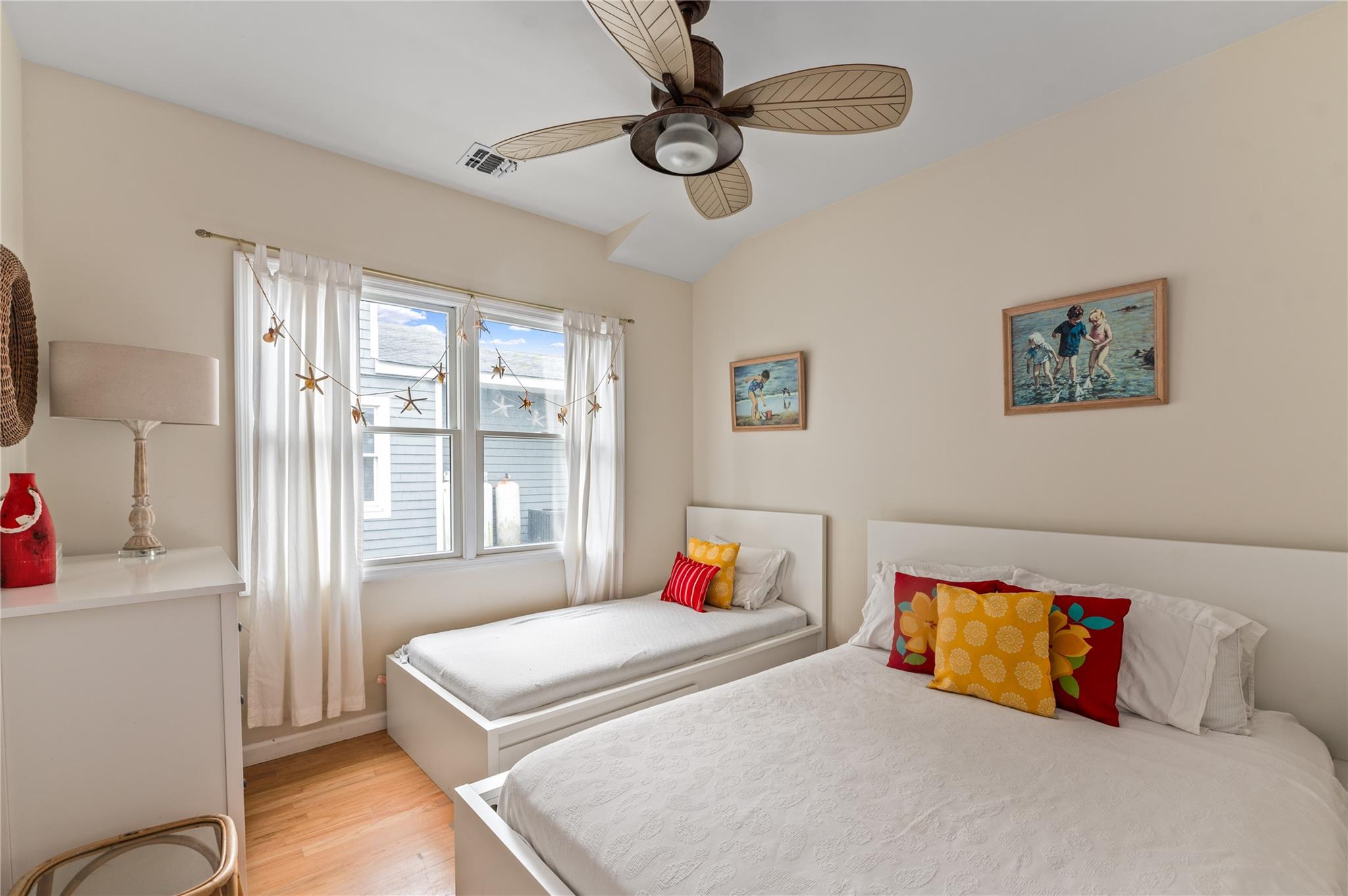 22 Bungalow Property Photo 11