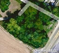 25/58 NYS (52 Main Rd) Route Property Photo 1