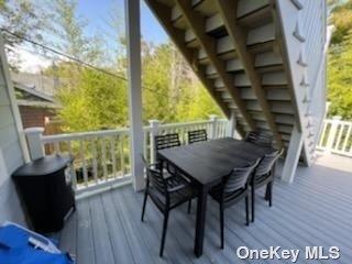 572 Bayberry Walk Property Photo 3