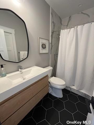 572 Bayberry Walk Property Photo 7