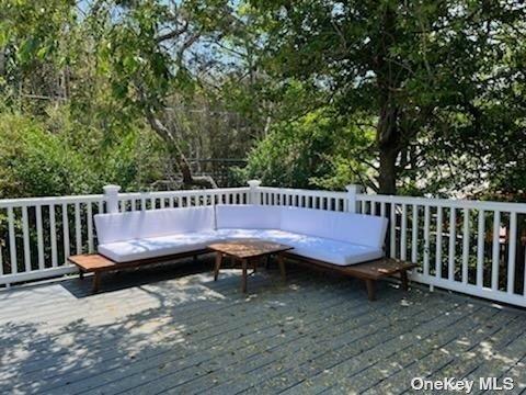 570 Bayberry Walk Property Photo 5