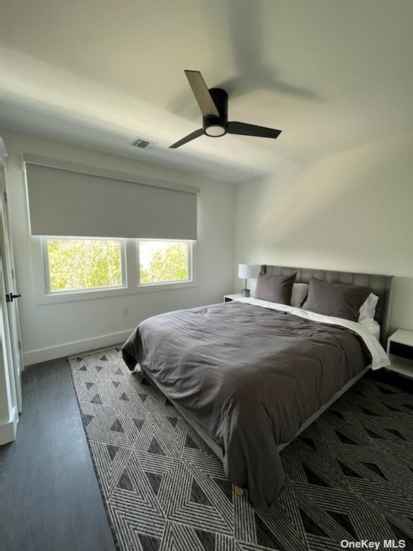 570 Bayberry Walk Property Photo 8