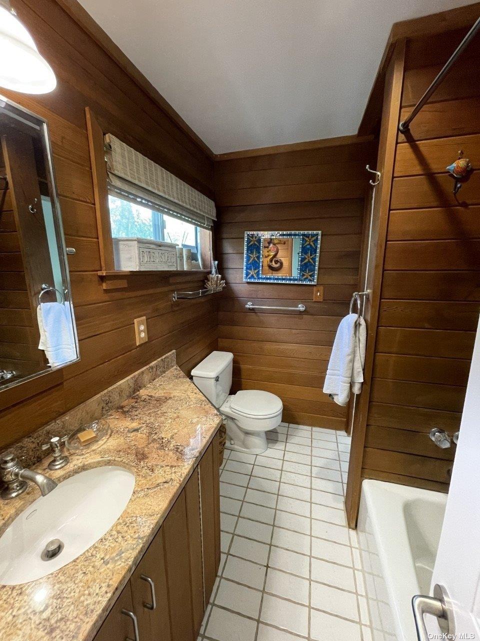 275 Wilmot Road Property Photo 11