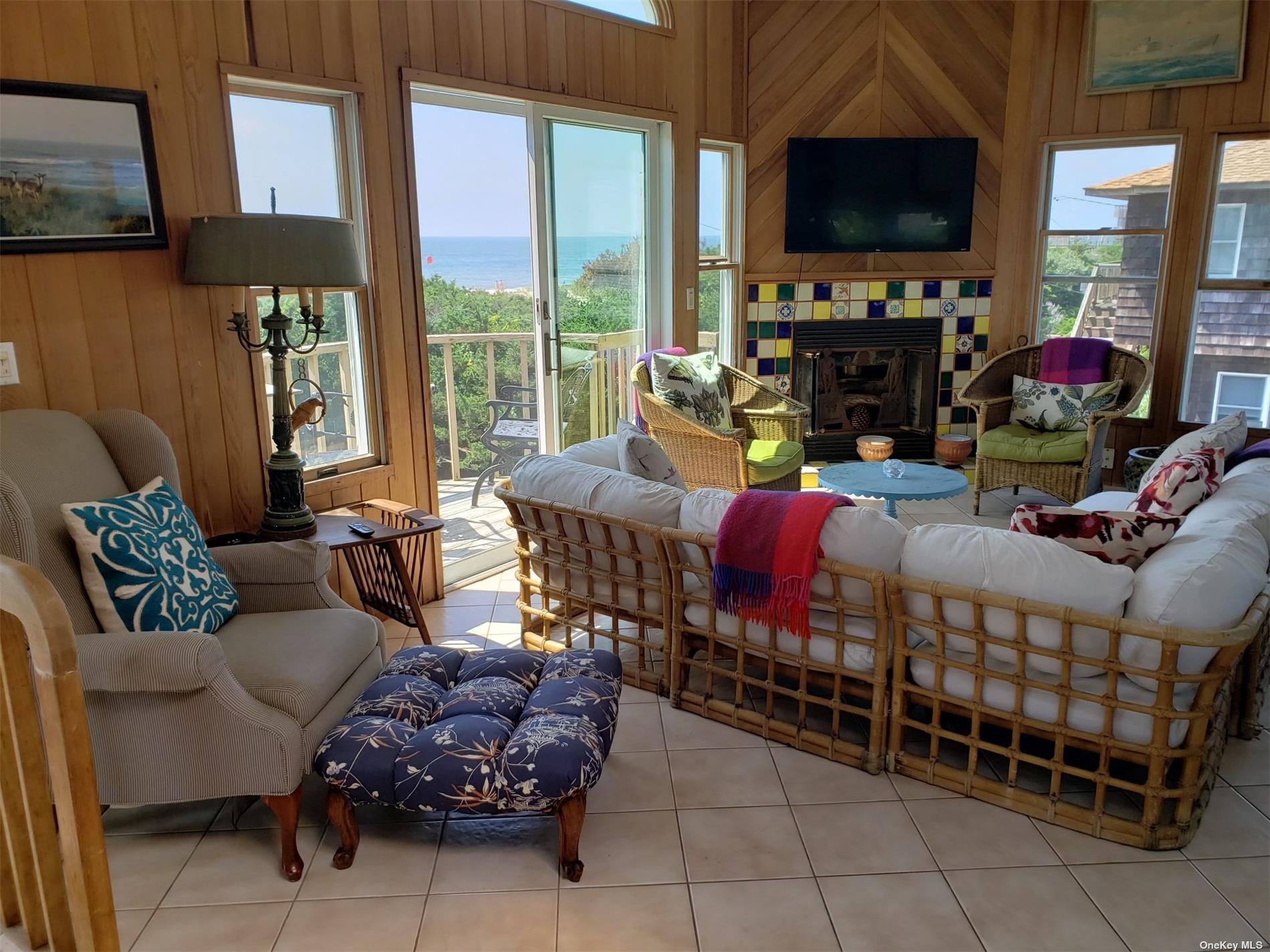 863 Evergreen Walk Property Photo 1