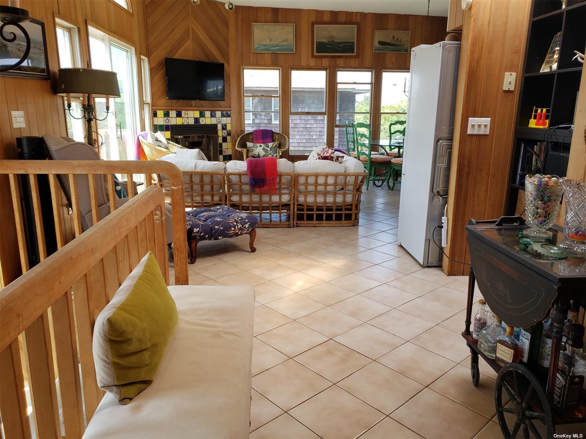 863 Evergreen Walk Property Photo 2