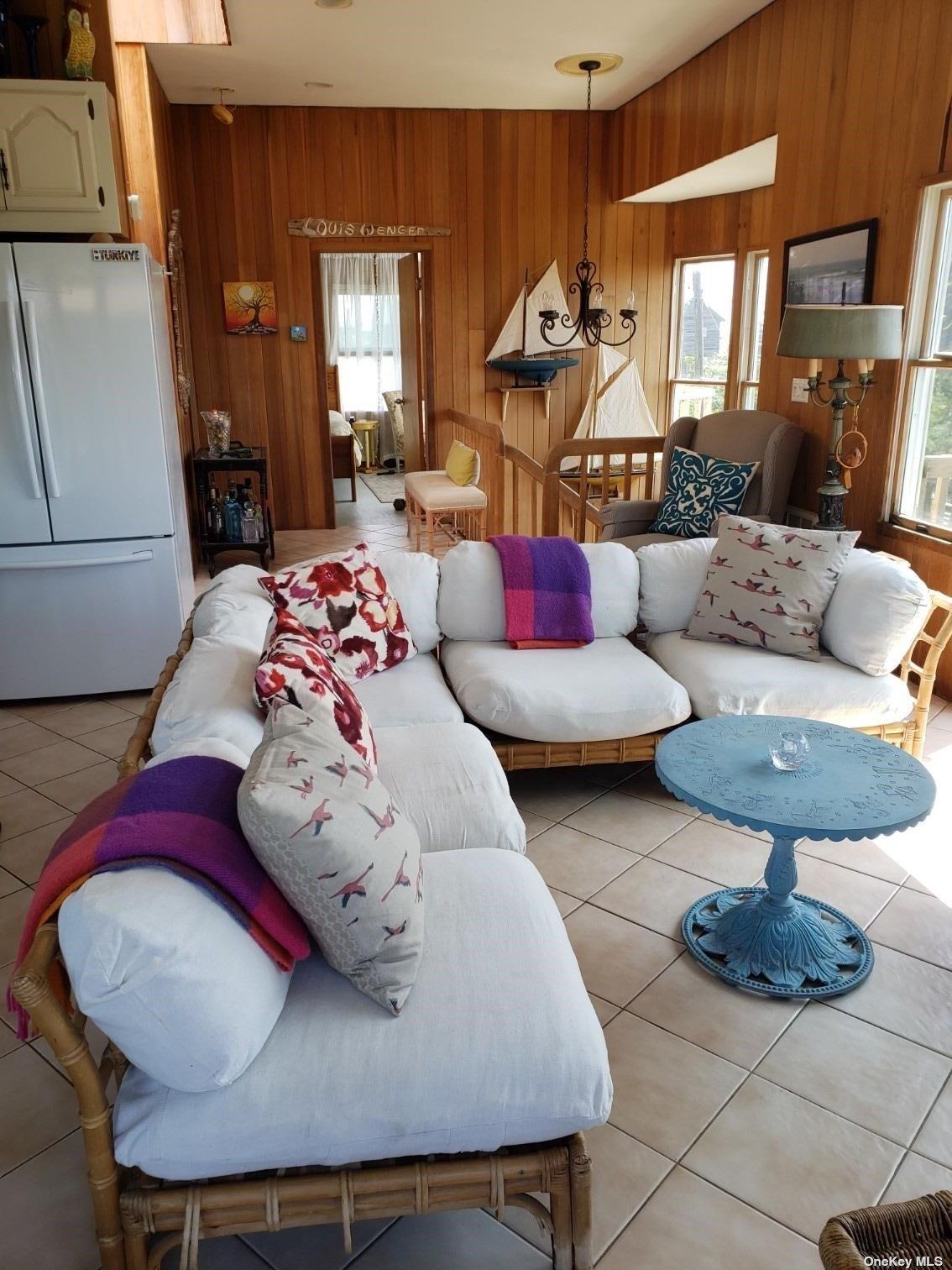 863 Evergreen Walk Property Photo 3