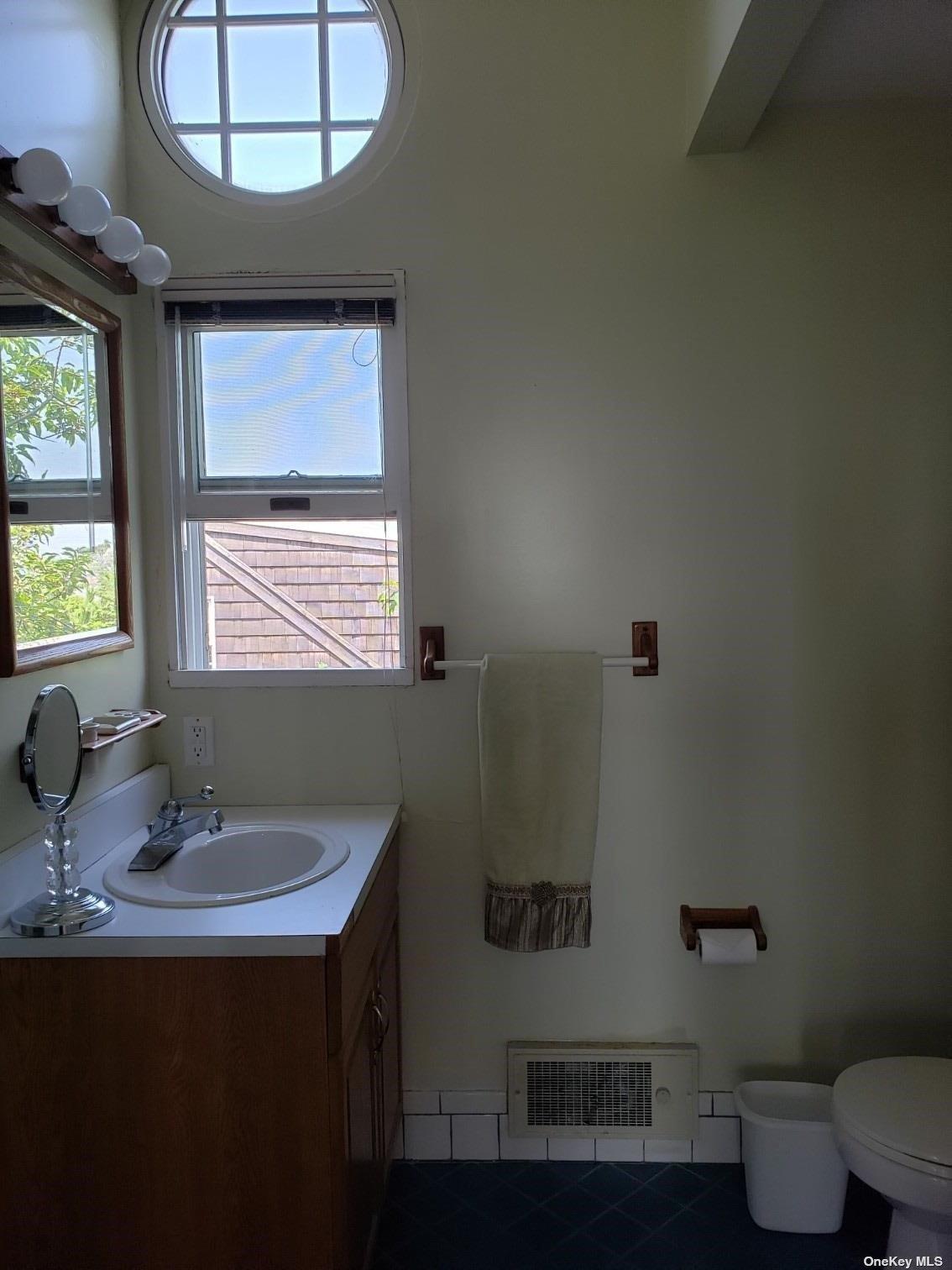 863 Evergreen Walk Property Photo 13