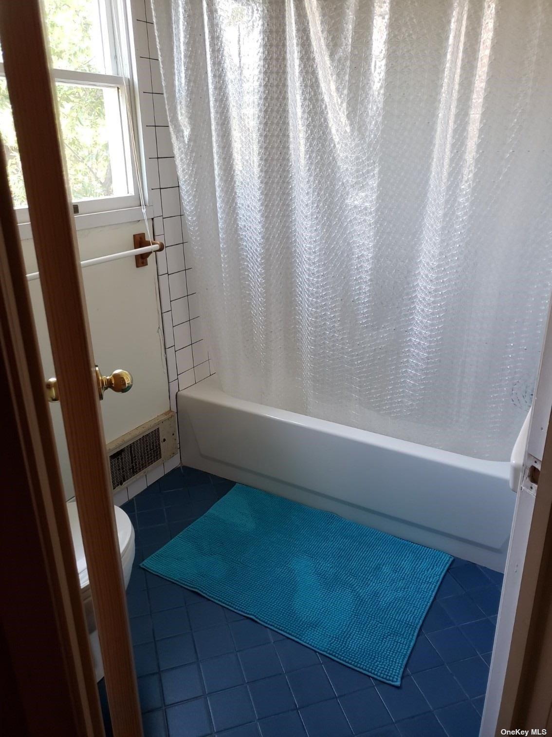 863 Evergreen Walk Property Photo 14