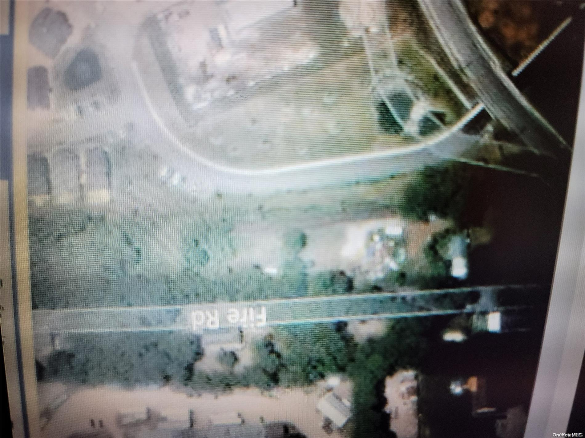 222 Country Road Property Photo 4