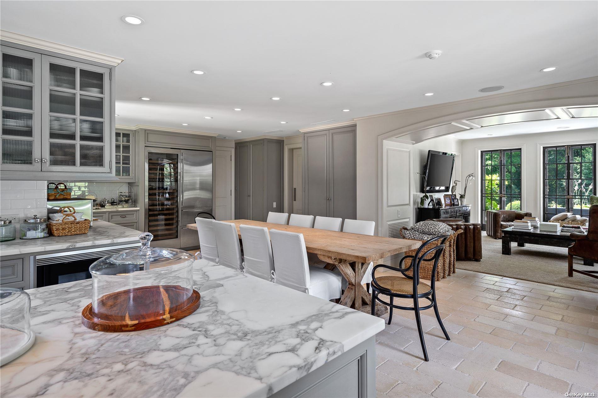 339 Duck Pond Road Property Photo 15