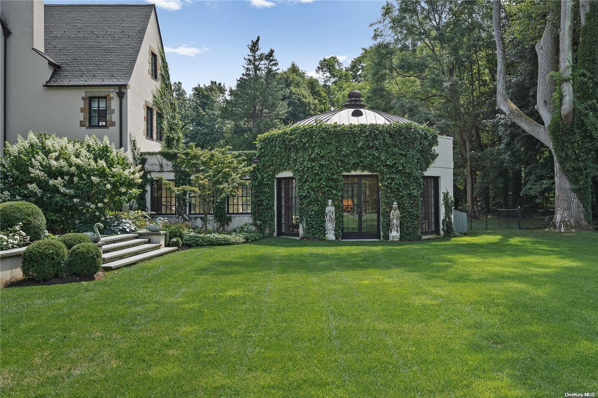 339 Duck Pond Road Property Photo 31