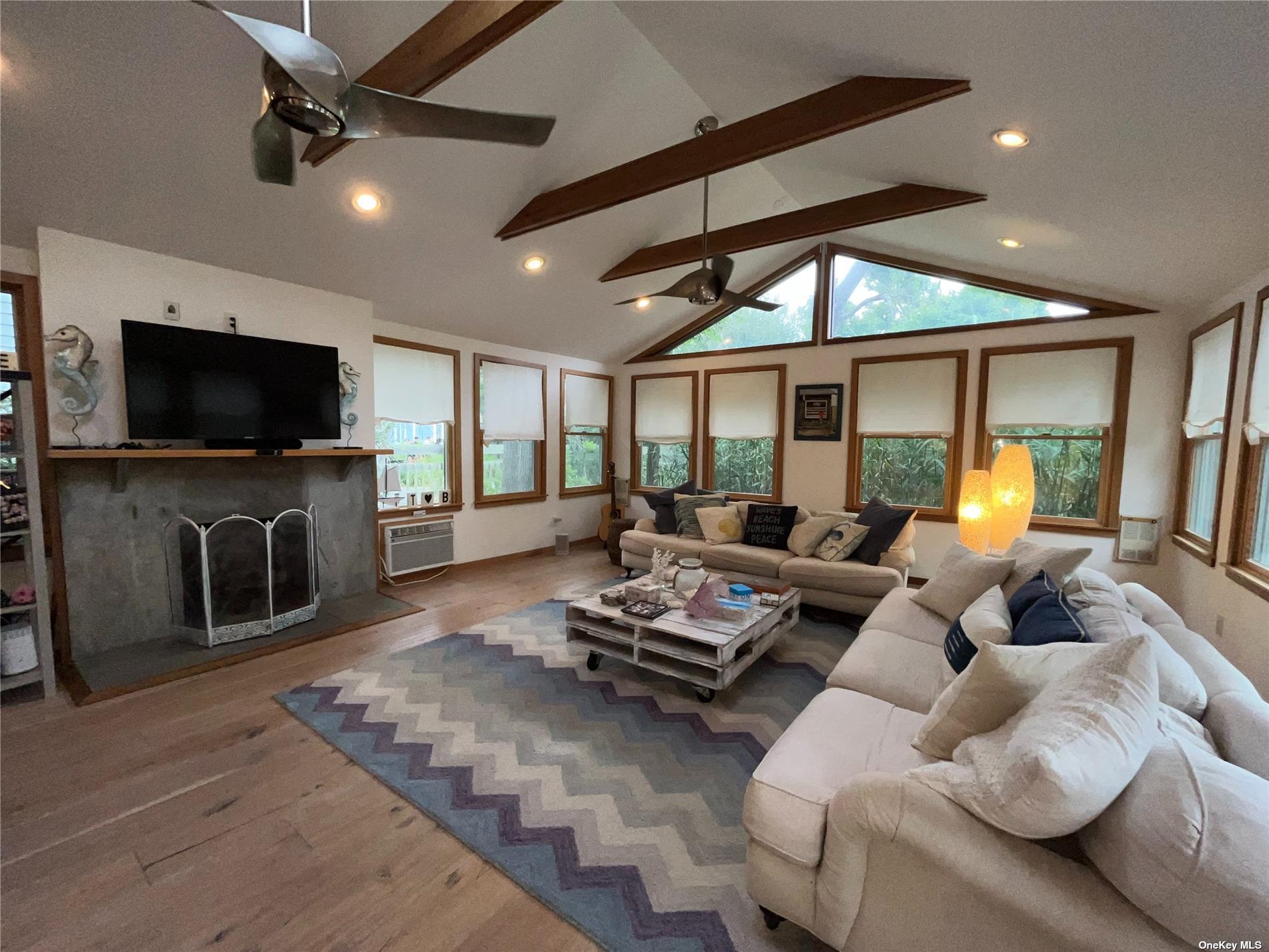 197 Cottage Walk Property Photo 1