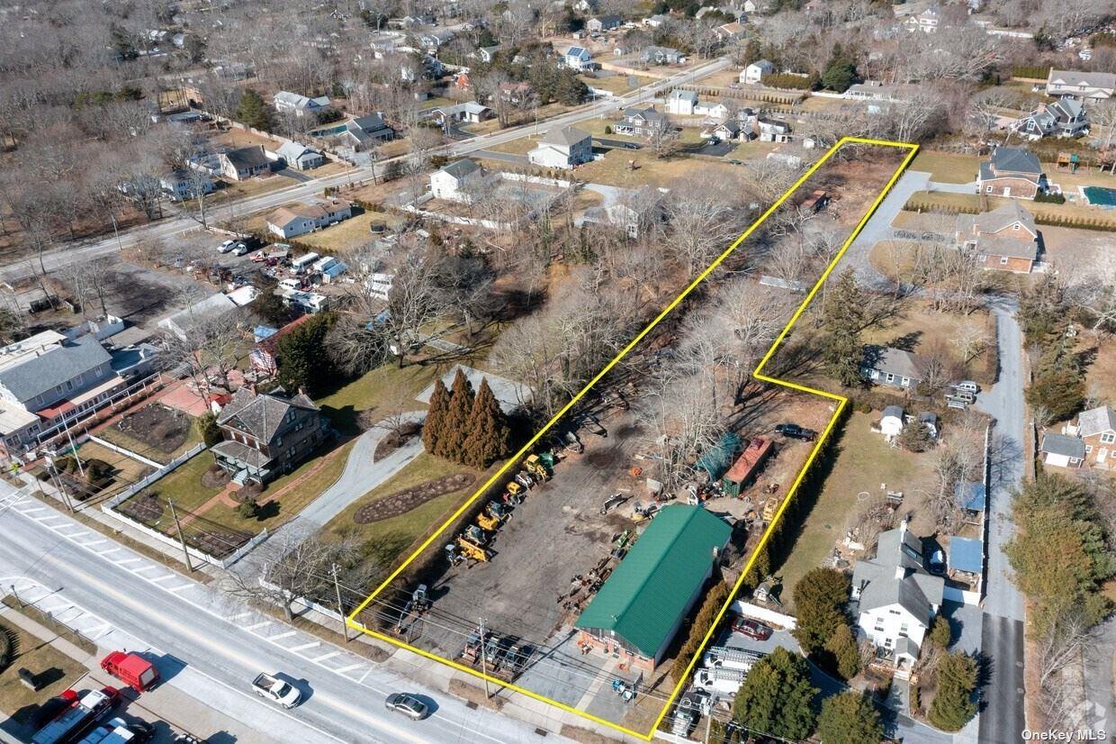 494 & 500 Montauk Highway Property Photo 1