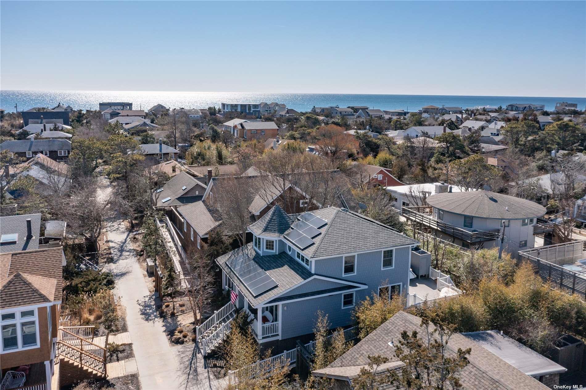 672 Ocean Breeze Property Photo 28
