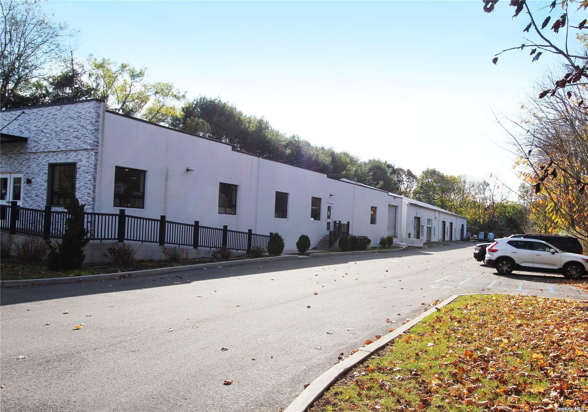 137 Montauk Highway Property Photo 3