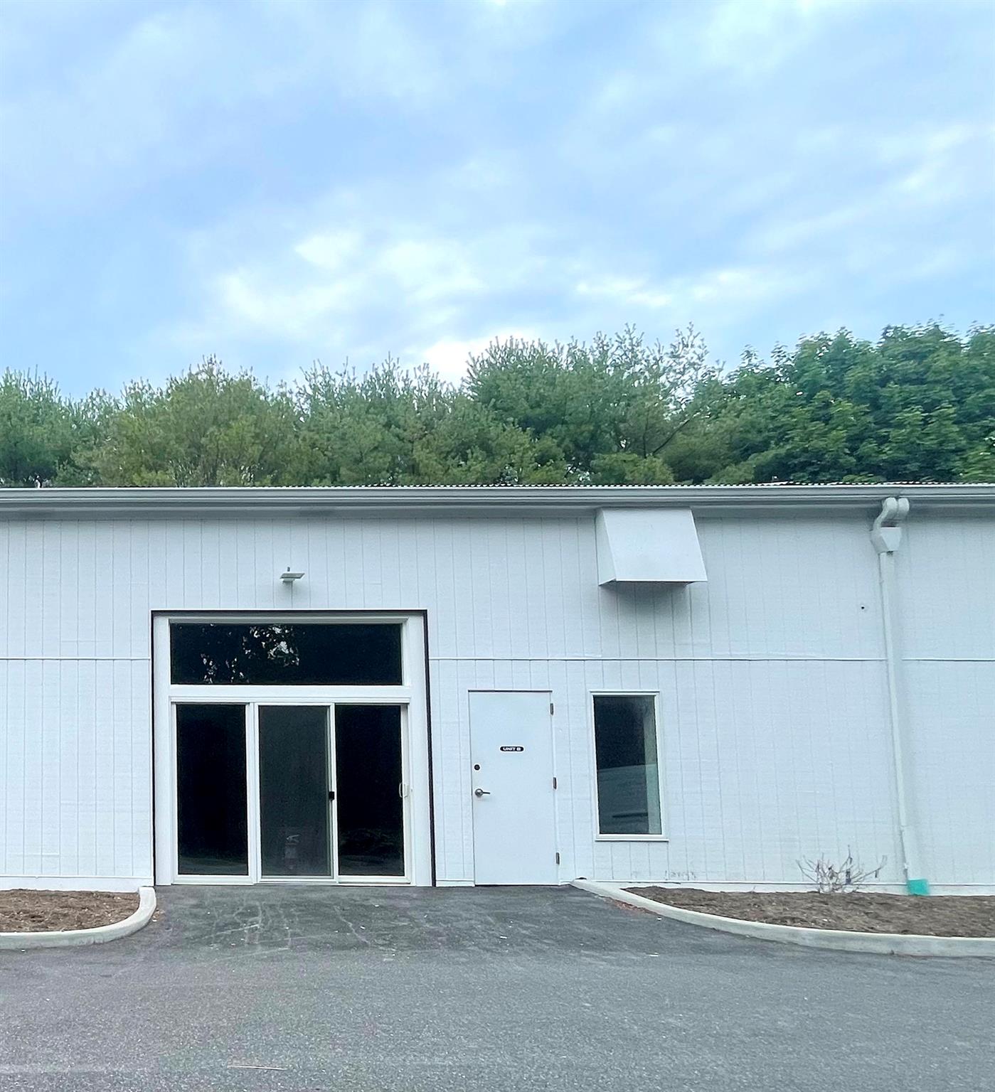 137 Montauk Highway Property Photo 10