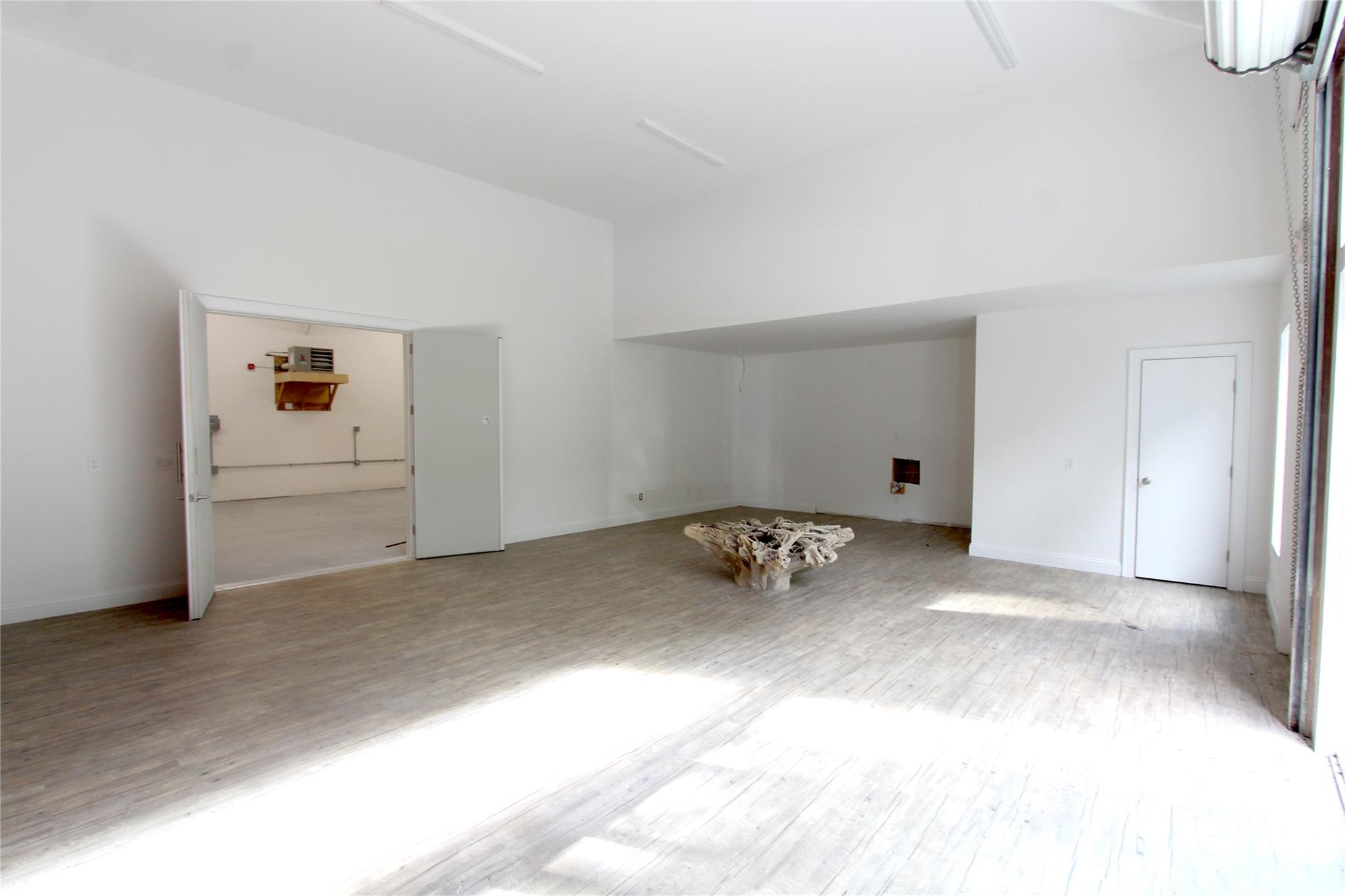 137 Montauk Highway Property Photo 13