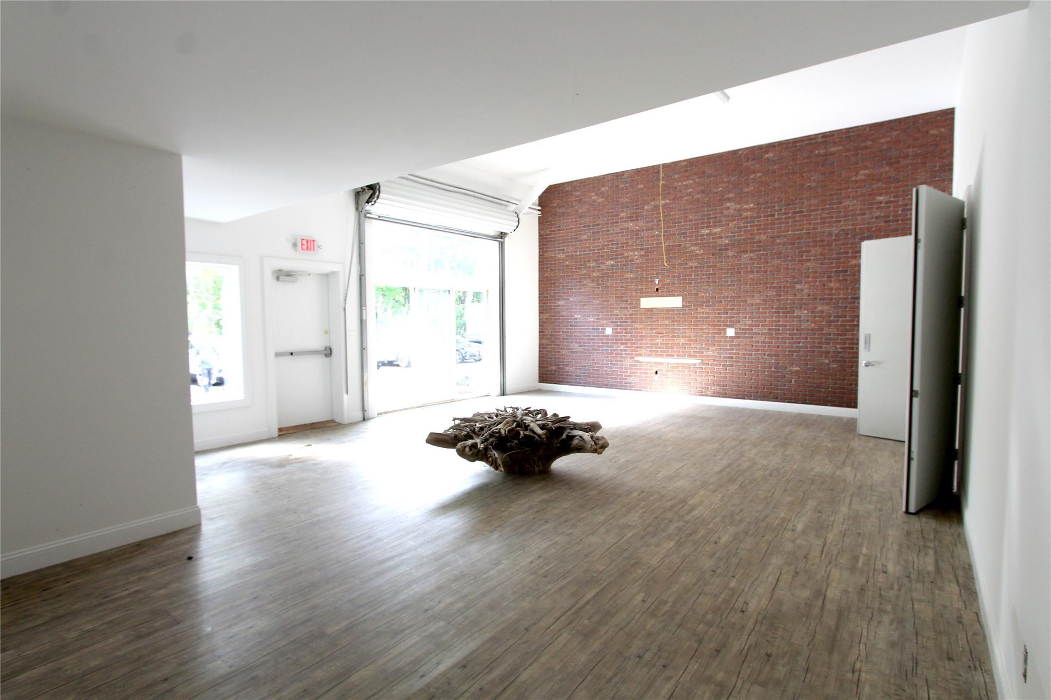 137 Montauk Highway Property Photo 14