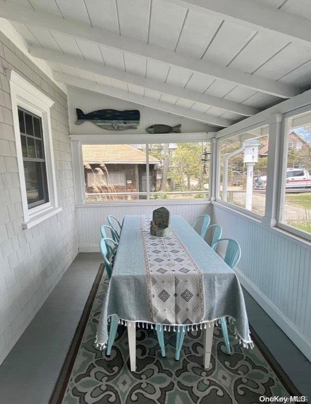 647 Ocean Breeze Property Photo 5