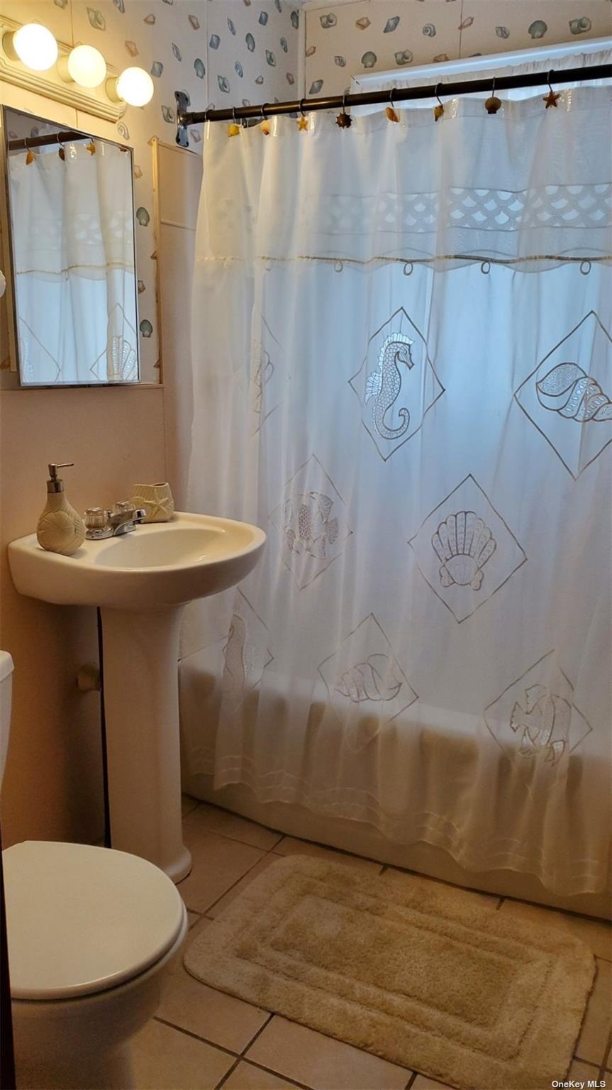 250 Cottage Walk Property Photo 19