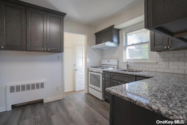 1108 New Hyde Park Road Property Photo 9
