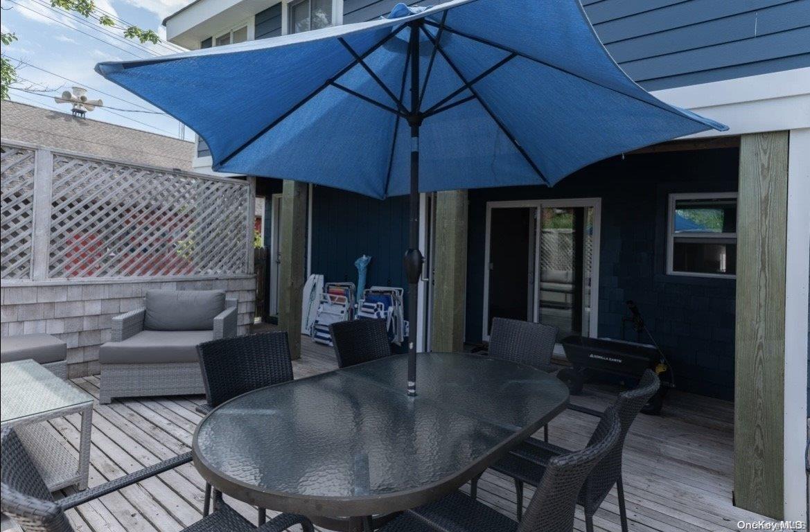 597 Bayberry Walk Property Photo 13