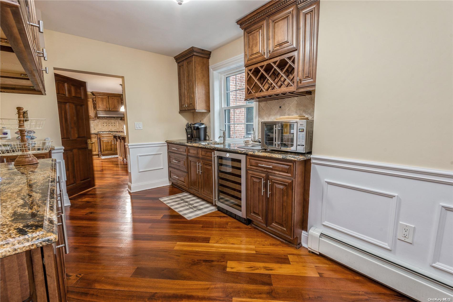 12 Hemlock Court Property Photo 8