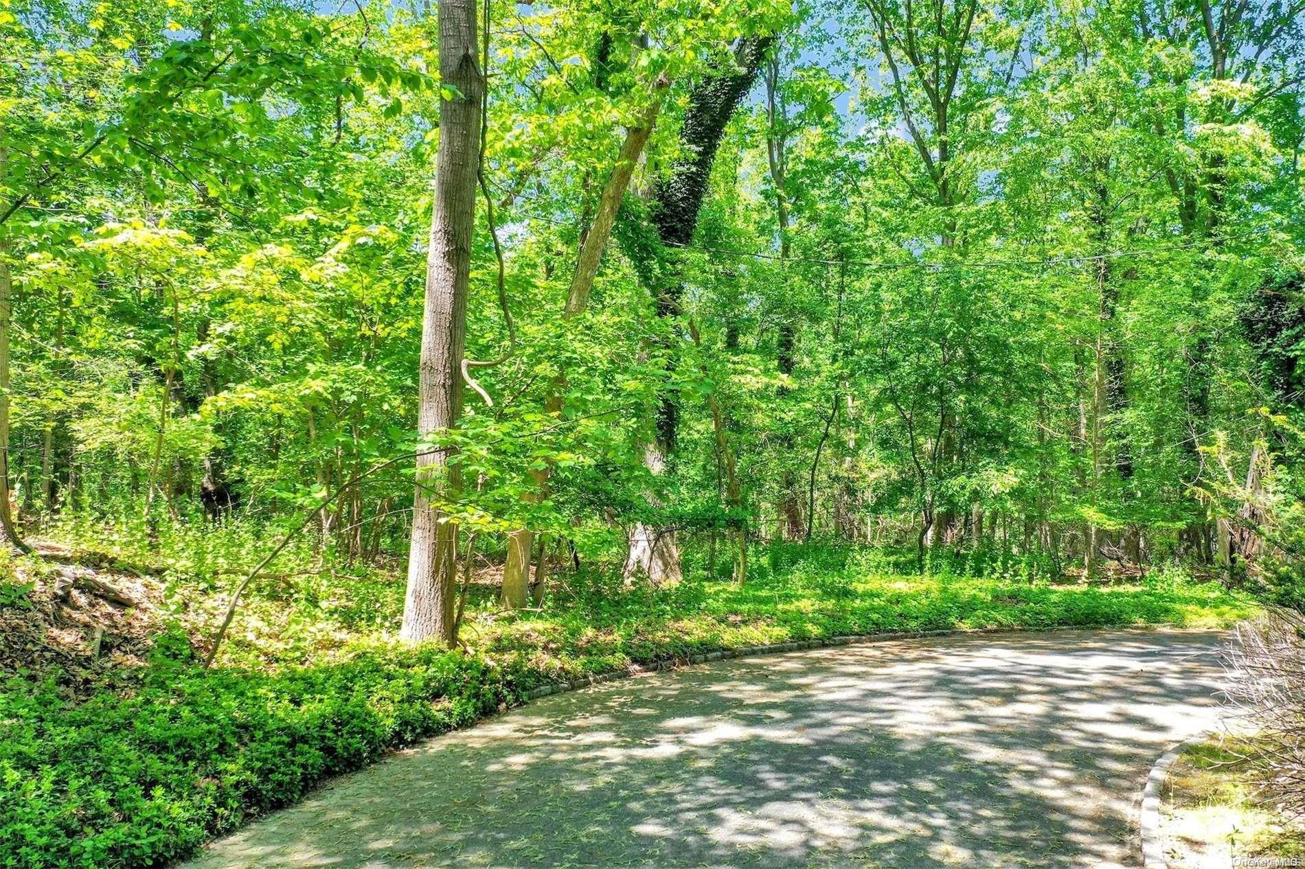 Laurel Hill Path Property Photo 4