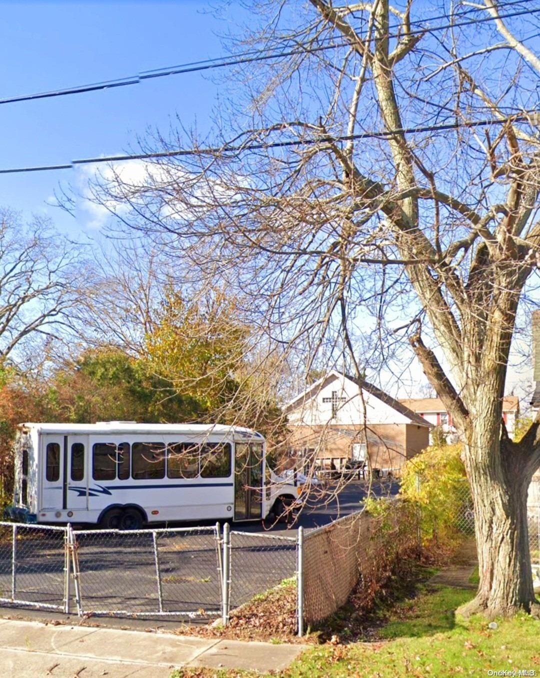 17 Henry Street Property Photo 3