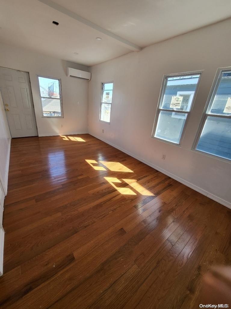 354 Beach 46th Street Property Photo 7