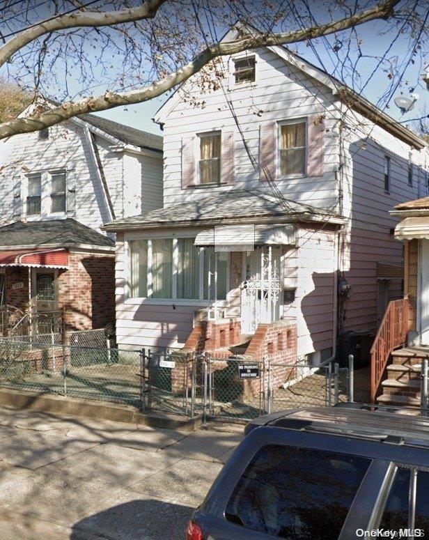 1225 E 88th Street Property Photo