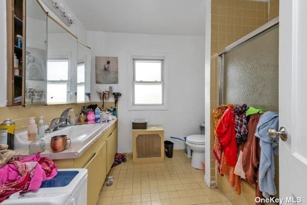85-38 Homelawn Street Property Photo 6